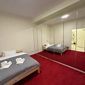 Datri Petite 6 Viena
